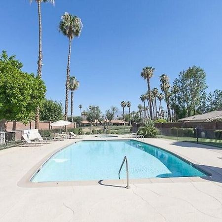 Private Country Club Condo On Awesome Golf Course! Palm Desert Buitenkant foto
