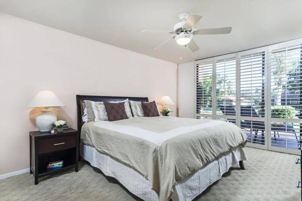Private Country Club Condo On Awesome Golf Course! Palm Desert Buitenkant foto