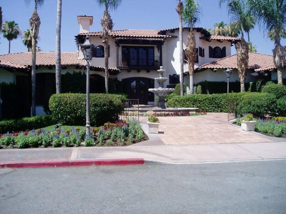 Private Country Club Condo On Awesome Golf Course! Palm Desert Buitenkant foto